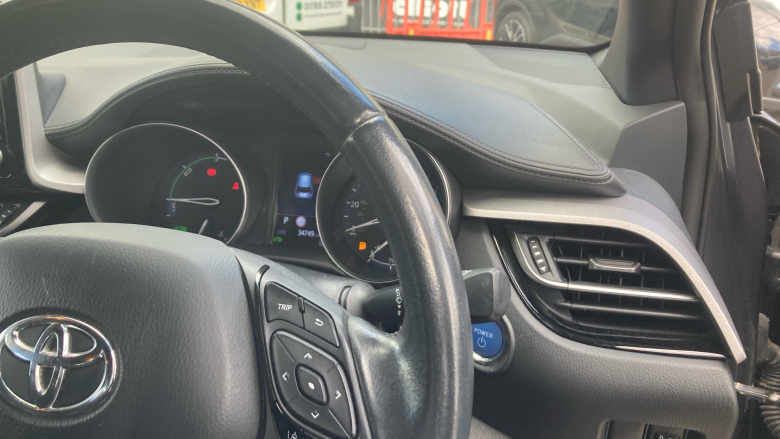 Toyota C-HR 1.8 Hybrid Icon 5dr CVT Hybrid Hatchback